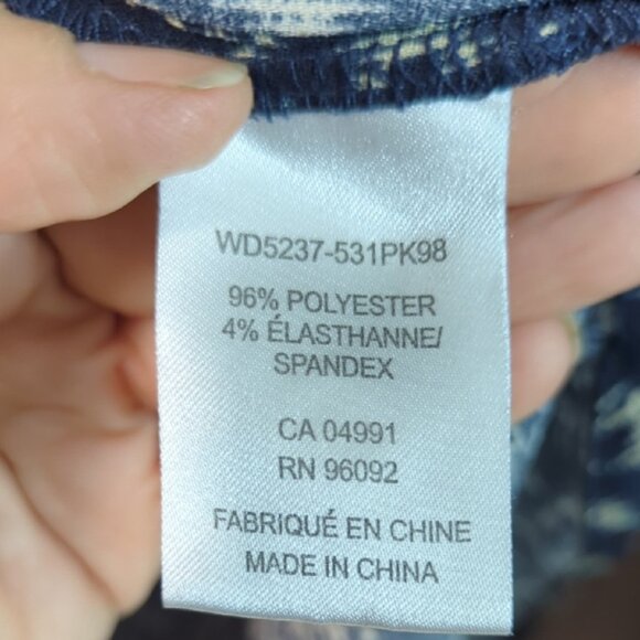 Lila Rose Navy and Cream Long Sleeve Dress - Picture 8 of 8